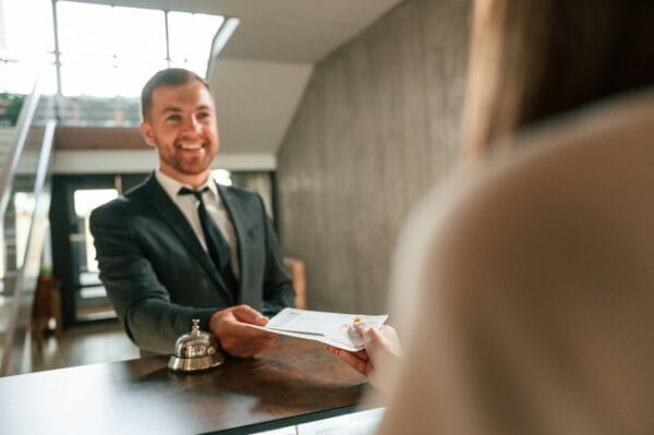 formación del DESA en hoteles de Alicante